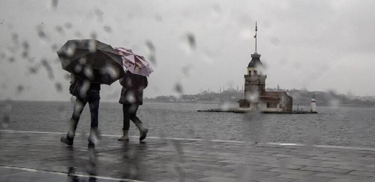 İstanbul’a şiddetli yağış geliyor_ Saat verdiler!