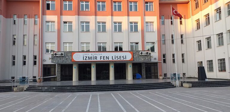 İzmir Fen Lisesi'ndeki disiplin soruşturmaları TBMM'ye taşındı