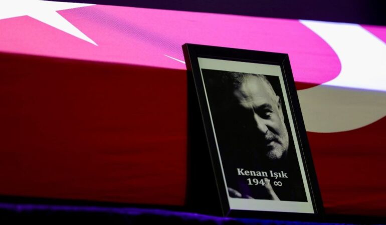Kenan Işık için AKM’de anma töreni düzenlendi