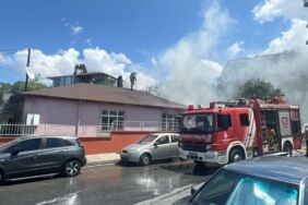 Küçükçekmece'de Cemevi ve Kültür Merkezi'nde yangın!