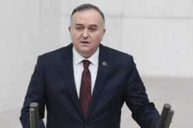 MHP’li Akçay'dan Özgür Özel'e tepki!