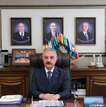 MHP'li Büyükataman'dan Özgür Özel'e sert tepki 'CHP'ye yakışan bir tavır'