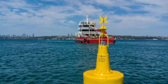 Marmara’daki deniz çayırları şamandıralarla korunacak