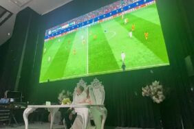 Milli Takımın maçını düğünlerinde izlediler!