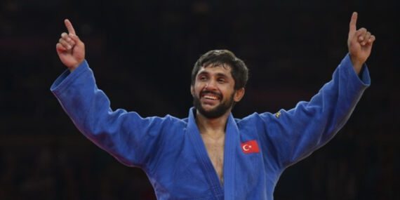 Milli judocu Salih Yıldız, Paris 2024’te yarı finalde!