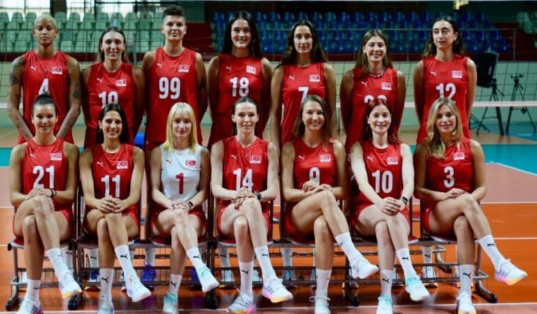 Olimpiyat öncesi Filenin Sultanları'nda kadro değişikliği!