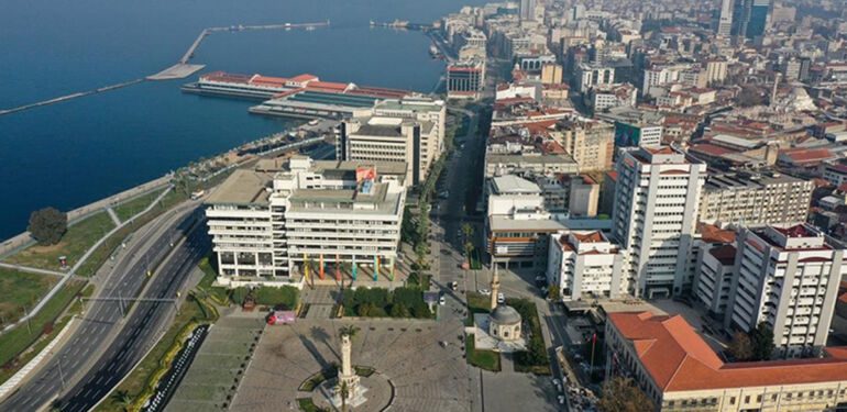 Önlem alınmazsa gelecekte İzmir'i su basacak