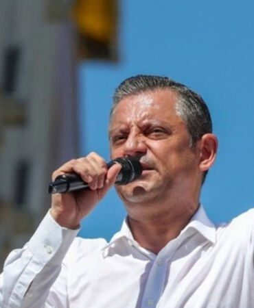 Özel'den Erdoğan'a 'En borçlu belediyeler AKP'den yeni devraldığımız belediyeler'
