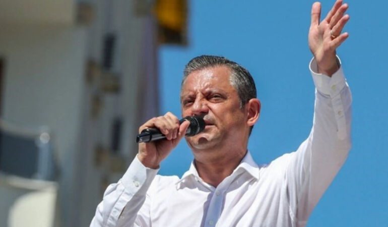 Özel'den Erdoğan'a 'En borçlu belediyeler AKP'den yeni devraldığımız belediyeler'