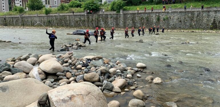 Rize'de 250 kişilik ekiple 'sel ve heyelan' tatbikatı
