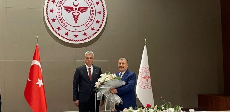 Sağlık Bakanlığı'nda devir teslim töreni