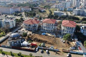 Samsun'da 5 kez iptal edilen 'Kitap Kafe'nin yanındaki kaçak yapı hakkında yeni gelişme