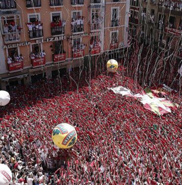 San Fermin Festivali başladı