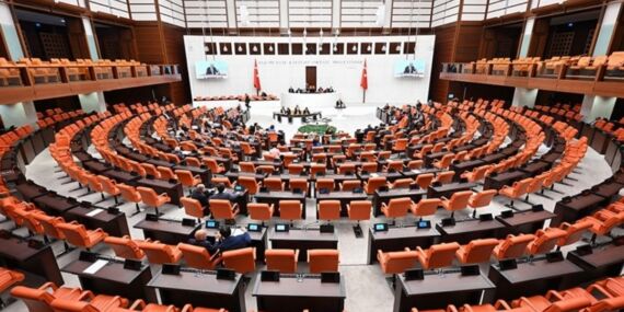 Soyadı düzenlemesini de içeren ‘9’ncu Yargı Paketi’ komisyonda