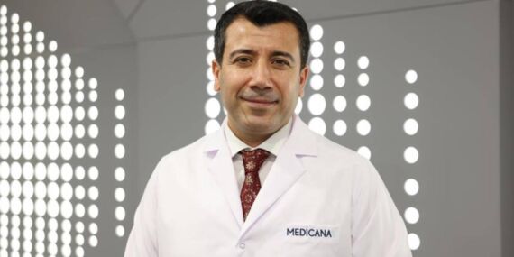 Uzmanlar güneşin yaşlandırıcı etkisine karşı uyarıyor