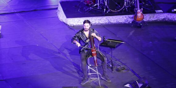 Hırvat çellist Hauser, Türkiye’de üç ayrı şehirde müzik şölenine hazırlanıyor!