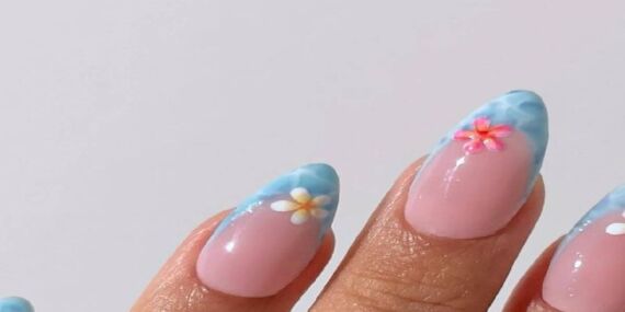 Güzellik salonuna gitmenize gerek yok, bu adımları takip ederek protez tırnaklarınızı evde kendiniz çıkartabilirsiniz