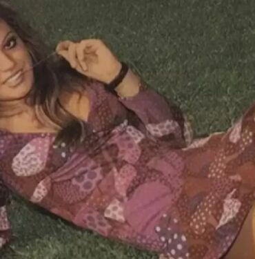 Yeşilçam'ın 'Bayan Bacak'ı Serpil Örümcer resimlerini satışa çıkarmıştı şimdi de takı tezgahı açtı! Zabıta engeline takıldı