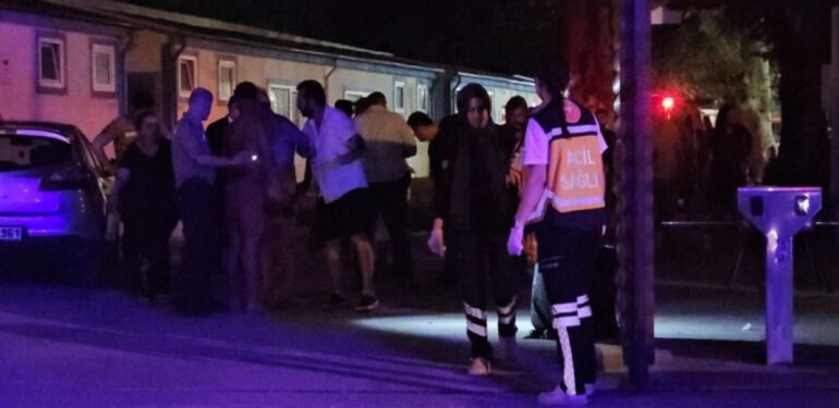 Zonguldak’ta plaj görevlisi kurşun yağdırdı 2 yaralı!