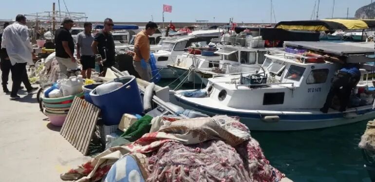 balıkçı teknesinde ölü bulundu