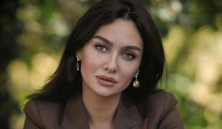 birce akalay