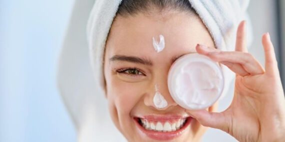 Işıltınızı kaybetmeyin: 8 adımda doğru cilt bakım rutini