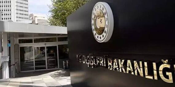 Ankara’dan ilk İran açıklaması: ‘Tarafları saldırılara bir an önce son vermeye davet ediyoruz’