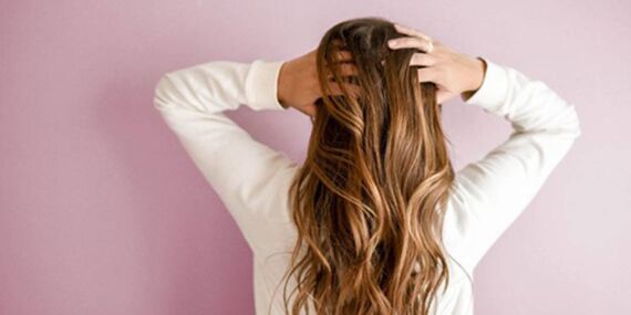 Şampuan kullanırken bu maddeye dikkat: Saç dökülmesi ve egzama riski