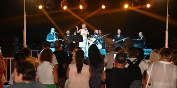 Side Kültür günlerinde sıcak açılış!