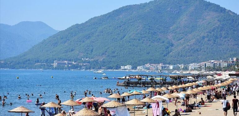 Alanya’daki lüks otelden garip uygulama: Erkek sayısı fazla, rezervasyon iptal!