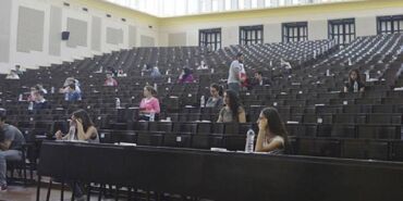 üniversitee