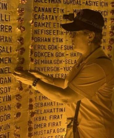 25 yıl geçti... Yalova’da, Marmara Depremi'nde hayatını kaybedenler anıldı