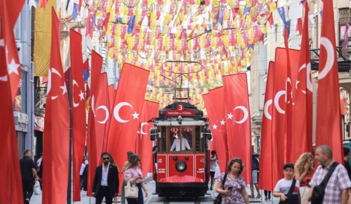 29 Ağustos yarım gün mü 30 Ağustos Zafer Bayramı resmi tatil mi, hangi güne denk geliyor