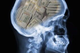 Aşırı derecede parayı seven 4 burç: Bu burçlar parası haricinde hiçbir şey tanımıyor