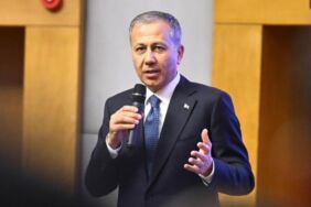 700 bini aşkın Suriyeli göründüğü yerde yok!