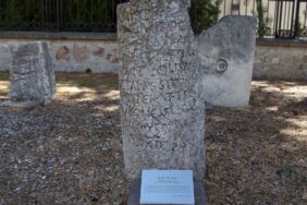 Antik dönemin 'trafik tabelası' Roma mil taşları