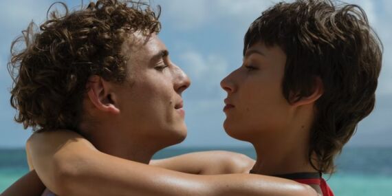 Araştırma: Kadınlar kendinden küçük erkeklerle daha mutlu