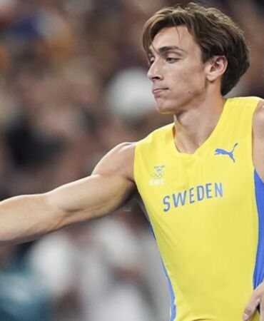 Armand Duplantis'ten Yusuf Dikeç pozu! Altın madalyayı dünya rekoru kırarak aldı!