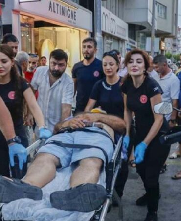 Aynı çağrıyı alan taksicilerin 'müşteri' kavgası_ 3 yaralı