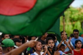 Bangladeş'te hükümet karşıtı protestolar Dakka'ya Yürüyüş adıyla sürüyor