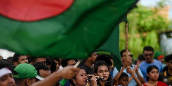 Bangladeş’te hükümet karşıtı protestolar “Dakka’ya Yürüyüş” adıyla sürüyor