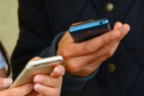 Belçika'da, öğrencilere akıllı telefon yasağı