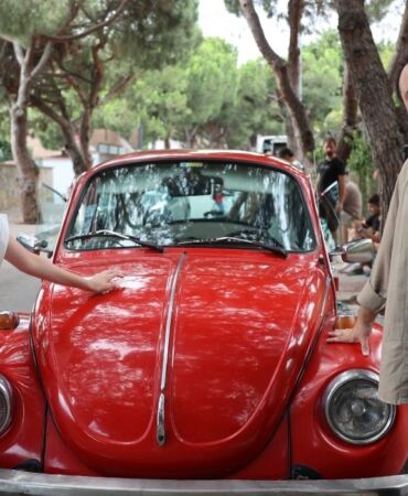 Birbirini çok seven bir baba ile kızının eğlenceli maceralarını konu alan aile komedi filmi Baba Beni Güldürsenenin çekimleri başladı.