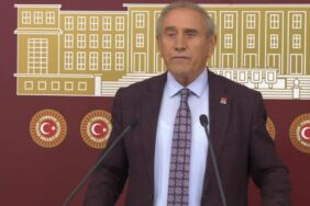 CHP eski Ankara milletvekili Yıldırım Kaya 'Bu sözde öğretmeni derhal görevden alın'