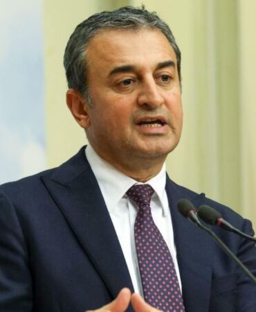 CHP'li Burhanettin Bulut 'Spor Bakanı hesap vermeli'
