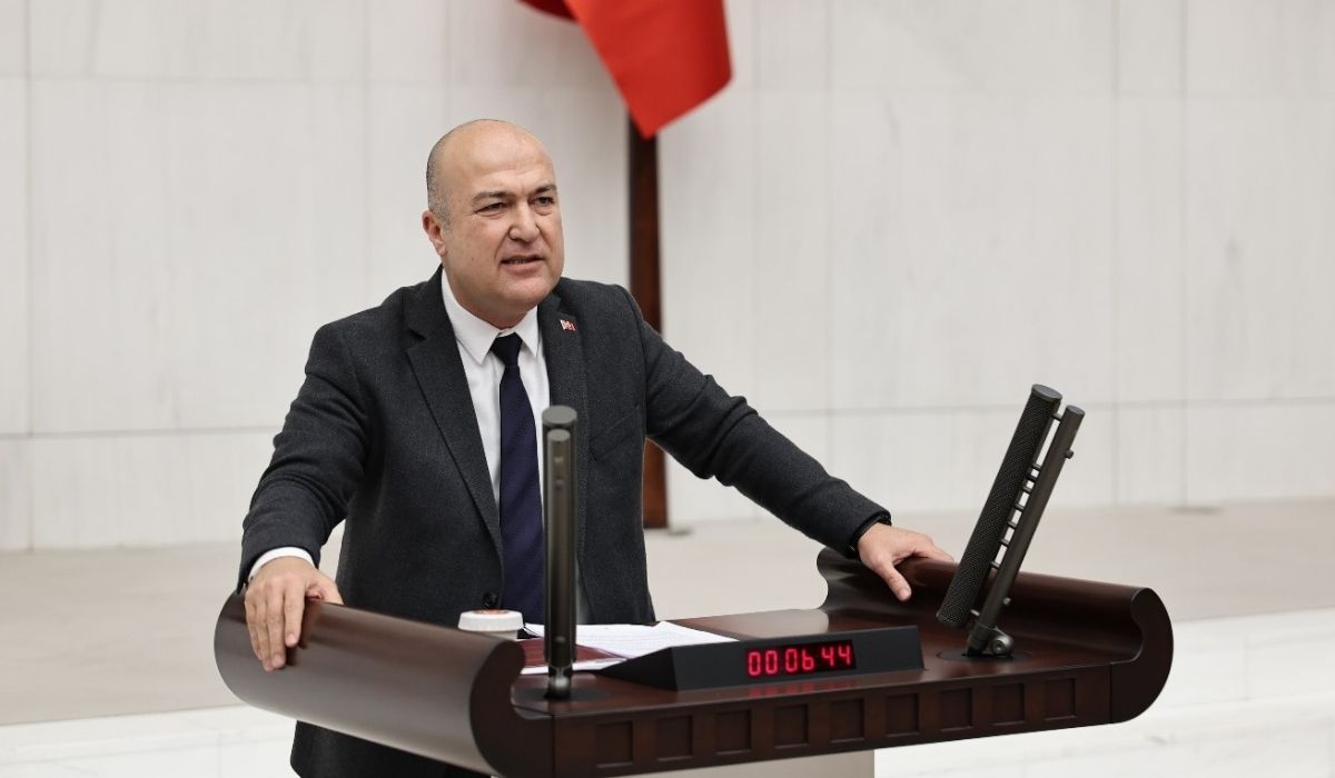 CHP'li Murat Bakan 'Süleyman Soylu boş boğazlıydı, Ali Yerlikaya da popülarite peşinde'