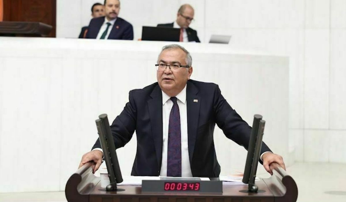 CHP'li Süleyman Bülbül 'Kamu kaynaklarını hortumlayan AKP elitlerine karşı konuşanlar susturuluyor'