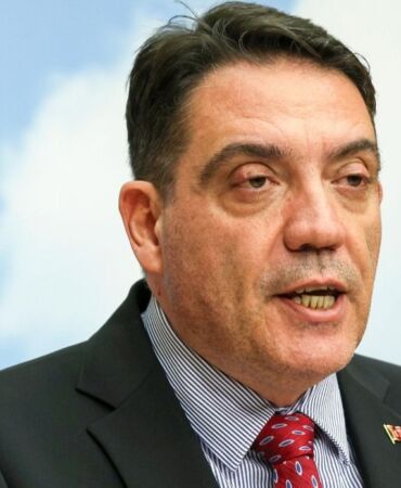 CHP'li Yankı Bağcıoğlu 'TSK yok mu sayılmak isteniyor'