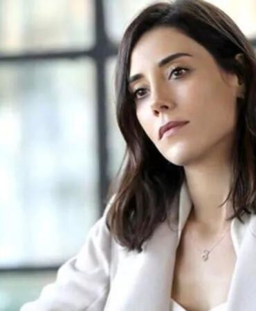 Cansu Dere ekranlara dönüyor!