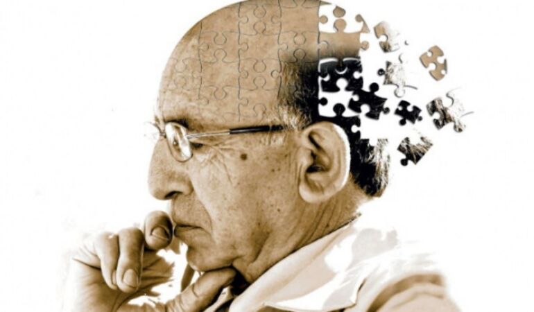 Demans yaşlanmanın kaderi değil: Okumak ve öğrenmek beyni koruyor